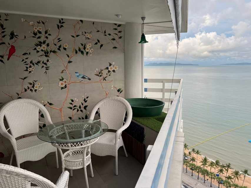 ให้เช่าคอนโด - ให้เช่าคอนโดจอมเทียนติดชายหาด วิวทะเล ห้องใหญ่มาก 2 ห้องนอน