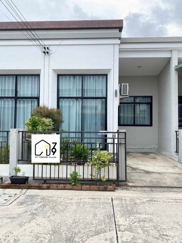 ให้เช่าทาวน์เฮาส์ - ให้เช่าทาวน์เฮาส์ชั้นเดียวเฟอร์ครบ มาบตาพุด กรอกยายชา หนองน้ำเย็น ระยอง