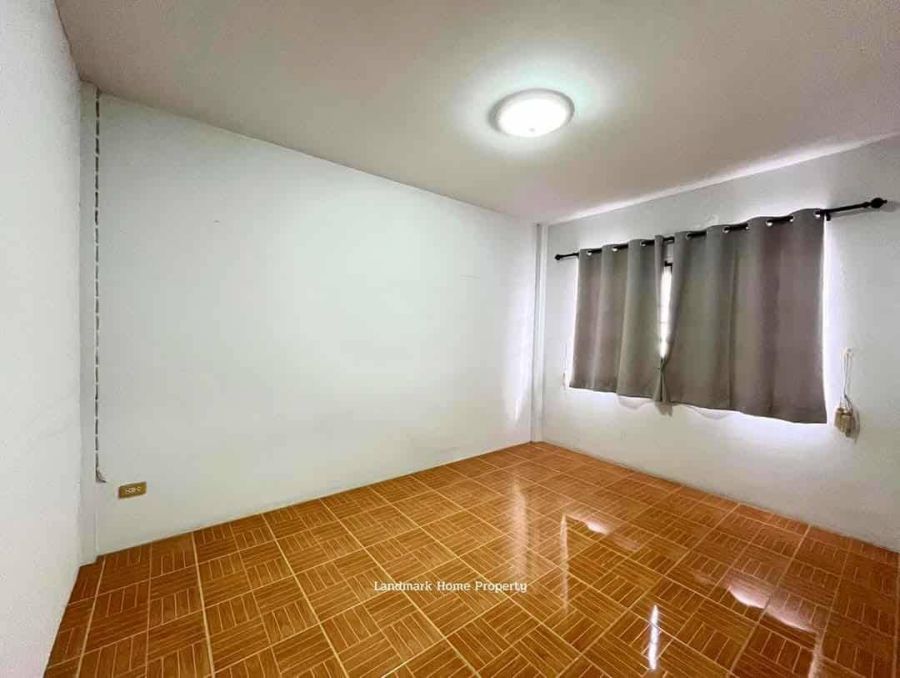 ขายทาวน์เฮาส์ - ขายถูกมาก!! ทาวน์เฮ้าส์ 2 ชั้น ม.สุธาวีคลัสเตอร์เฮ้าส์ อ.บางพลี จ.สมุทรปราการ ใกล้บิ๊กซี เมกาบางนา นิคมบางปู