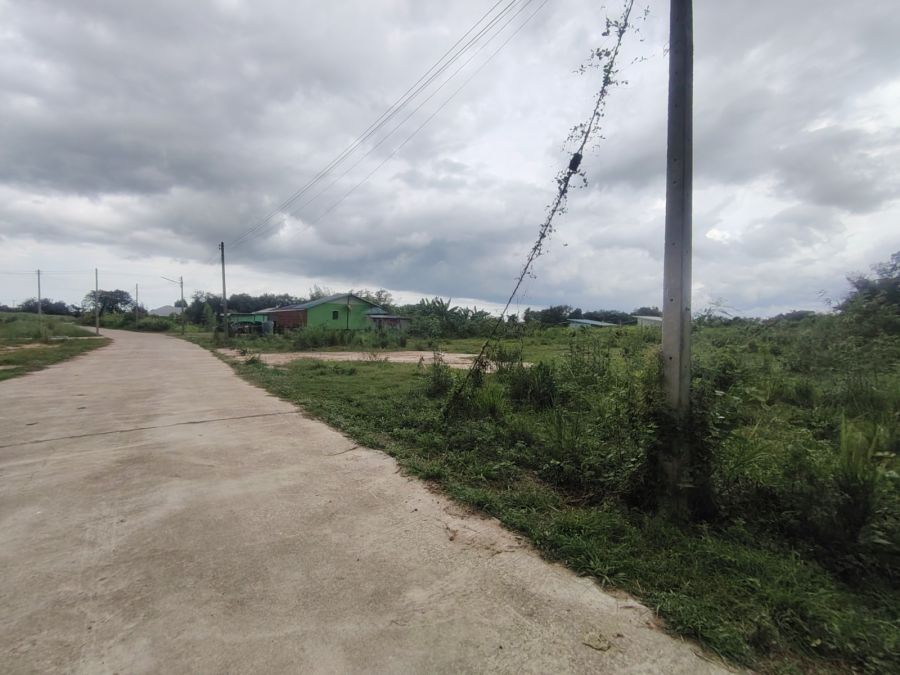 ขายที่ดิน - ที่ดินเปล่า 1-0-0 ไร่ รูปทรงสี่เหลี่ยม ไม่ไกลจากตัวเมืองหัวหิน