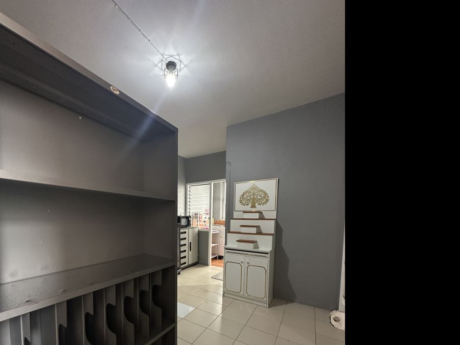 คอนโด - เจ้าของ ขาย - ให้เช่า ห้องเอื้ออาทรร่มเกล้า2 ตกแต่งพร้อมอยู่ ร่มเกล้า รถไฟฟ้าแอร์พอร์ตลิงก์ ลาดกระบัง ซอยมีสทีน มีนบุรี สุวินทวงศ์ สนามบินสุวรรณภูมิ