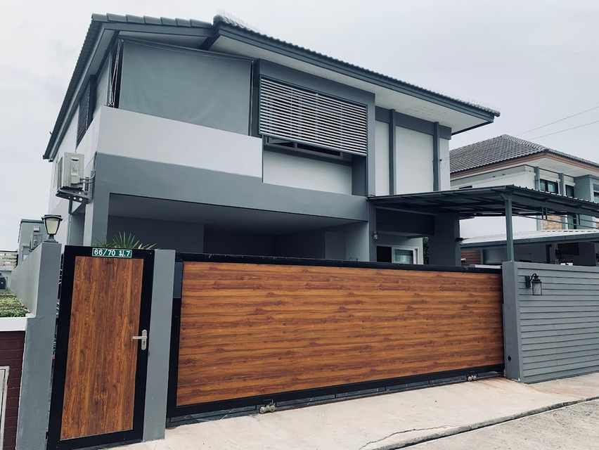 ให้เช่าบ้าน - ให้เช่าพูลวิลล่า ซอยสยามคันทรีคลับ 3 ห้องนอน