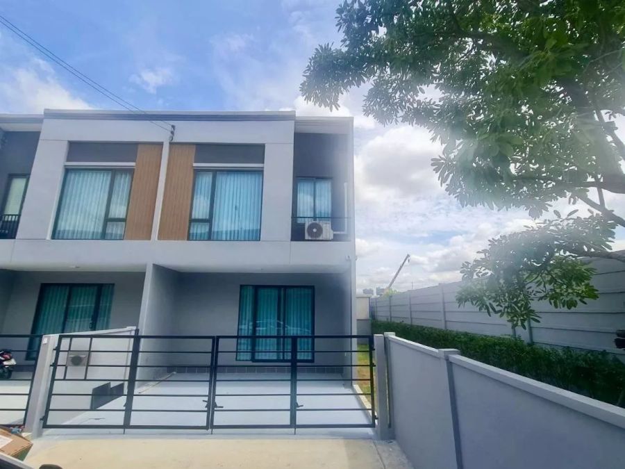 ให้เช่าทาวน์เฮาส์ - ให้เช่าทาวน์เฮ้าส์ พลีโน่ สุขุมวิท บางนา 2 ใกล้เมกาบางนา สมุทรปราการ