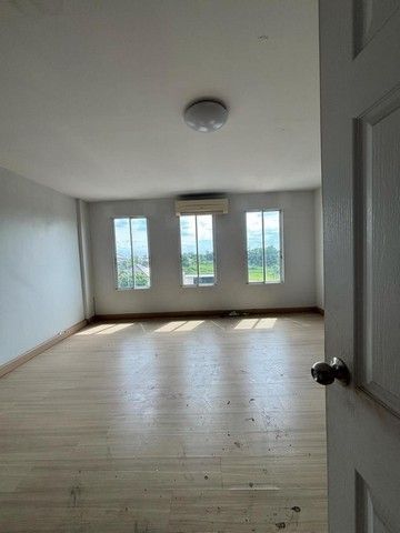 อาคารพาณิชย์ / สำนักงาน - เช่า ขาย อาคารพาณิชย์ 2 คูหา พร้อมลิฟต์ โครงการ เฮ้าส์เดอะฮัมบรูก หทัยราษฎร์ ติดถนน ใกล้แฟชั่นไอซ์แลนด์ เดินทางสะดวก