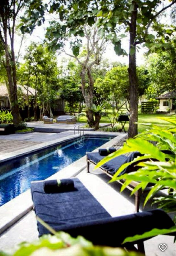 อพาร์ทเม้นท์ / โรงแรม - ขายและให้เช่ากิจการรีสอร์ท บ้านฟ่อน หางดง เนื้อที่ 11 ไร่ ค่าเช่า 150,000/ราคา 75 ล้าน