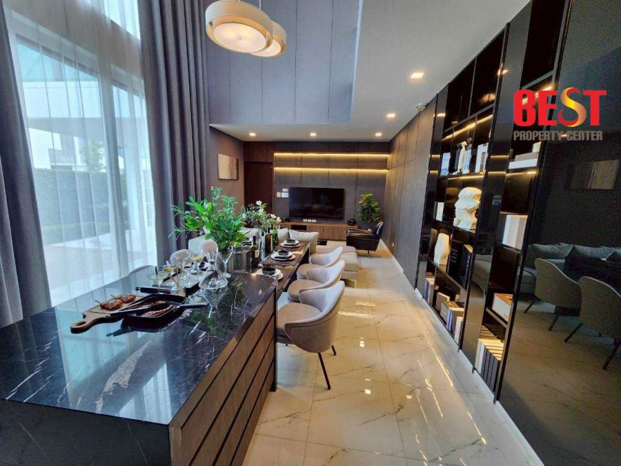 ขายบ้าน - บ้านตัวอย่างราคาพิเศษ อาร์ทีค รามคำแหง บ้านเดี่ยวดีไซน์โมเดิร์น สไตล์ Modern Box