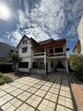 ขายบ้าน - ขายบ้านเดี่ยว 2 ชั้น 77 ตรว. ทำเลดี ซอยวิภาวดีรังสิต 42 ใกล้รถไฟฟ้า