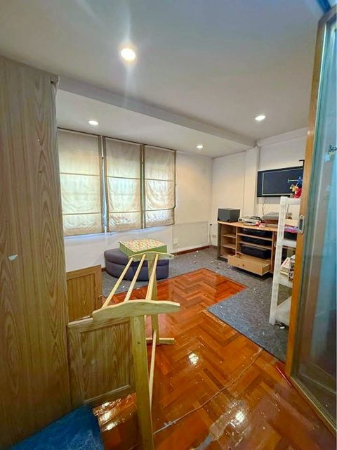 ให้เช่าบ้าน - ลาซาล28-34 ถ.สุขุมวิท105 ให้เช่าบ้านหลังมุม 3ชั้น 3-4จอดรถ BTSบางนา 1.6กม. 30 ตร.วา. 360 ตร.ม. ตลาดลาซาล2000 400 ม. แยกลาซาลตัดใหม่ 3 นอน