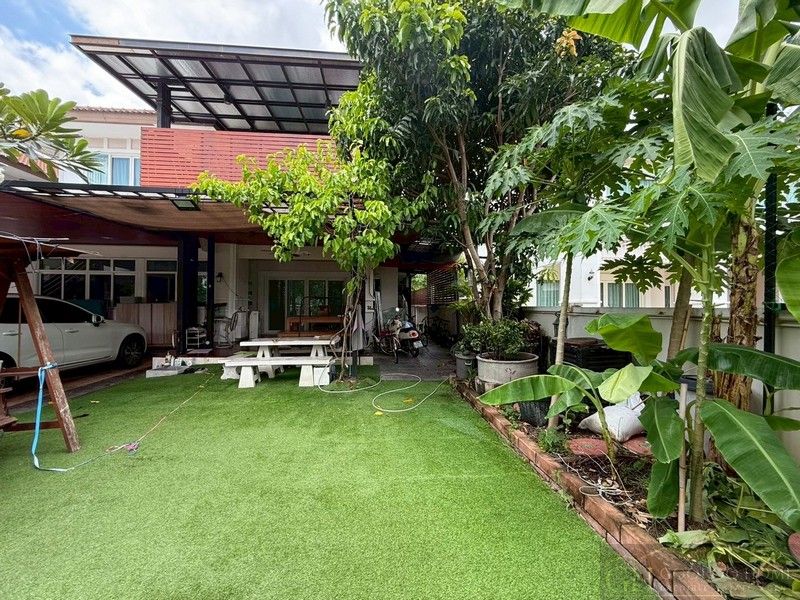 ขายบ้าน - ขายบ้านเดี่ยว 2 ชั้นในโครงการ The Centro รัตนาธิเบศร์ ใกล้เซ็นทรัลเวสเกต เนื้อที่ 102.7 ตรว 3ห้องนอน 2ห้องน้ำ