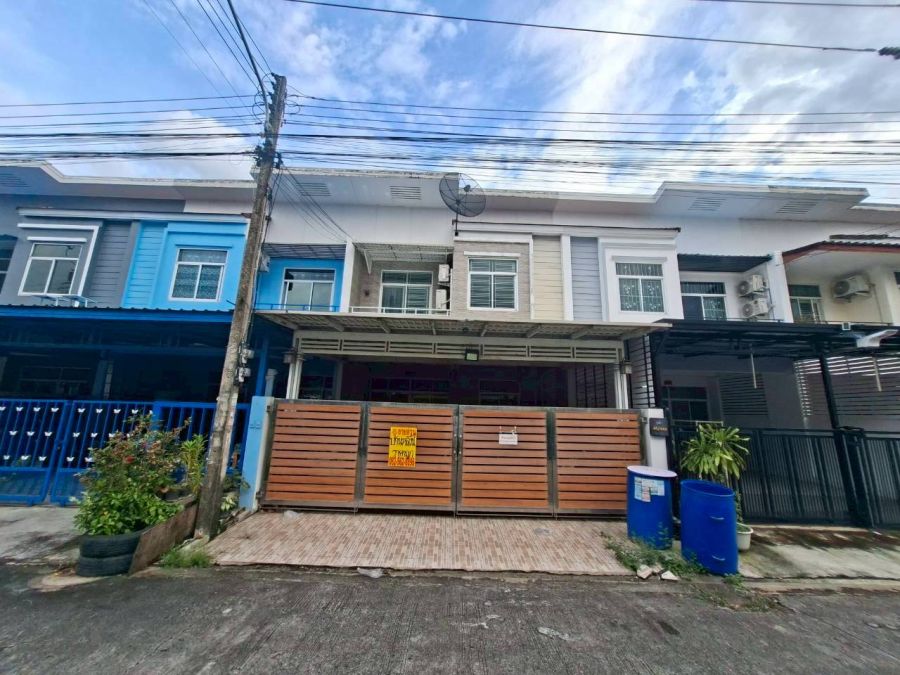 ขายบ้าน - ขายบ้าน 2 ชั้น หมู่บ้านไทยสมบูรณ์3 ใกล้ตลาดไทยสมบูรณ์