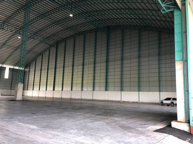 ให้เช่าโรงงาน / โกดัง - ให้เช่าโกดังเก็บสินค้าไทรน้อย นนทบุรี ขนาด 9,000 ตารางเมตร แบ่งได้