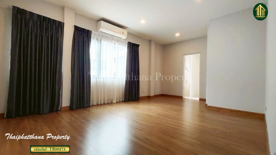 ขายบ้าน - Centro Bangna Km.7 บ้านเดี่ยวหลังมุม ใกล้เมกา บางนา