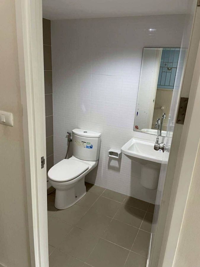 ทาวน์เฮาส์ - ขาย/ให้เช่าถูกมาก!! ทาวน์โฮม 2 ชั้น หลังริม ม.บ้านพฤกษา 110 แจ้งวัฒนะ-ราชพฤกษ์ ใกล้โรบินสัน โลตัส รถไฟฟ้าฯ