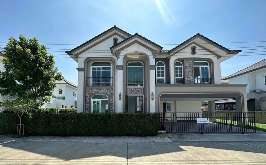 ให้เช่าบ้าน - ให้เช่าบ้านเดี่ยว แกรนดิโอ บางนา กม.5 บ้านหรู ทำเลดี หลังเมกาบางนา