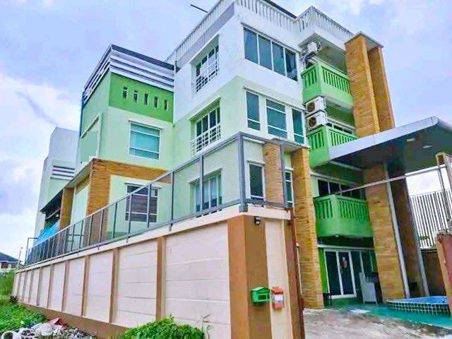 ให้เช่าอาคารพาณิชย์ / สำนักงาน - ตลาดอ่อนนุช 1.1กม. BTSอ่อนนุช 1.2กม. Stand Alone 4ชั้น 69ร.วา. 490ตร.ม. 3นอน 4 น้ำ เข้าได้3 ทาง ถ.ศรีนครินทร์ อ่อนนุช พัฒนาการตัดใหม่