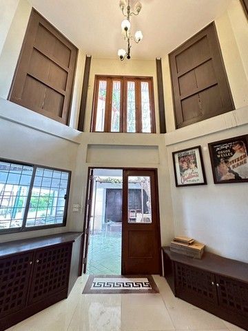 ให้เช่าบ้าน - ให้เช่าบ้านเดี่ยว 2 ชั้น 88 ตรว. พื้นที่ใช้สอย 500 ตรม. 4 ห้องนอน 4 ห้องน้ำ โชคชัย 4 ซอยย่อย 55 แยก 6