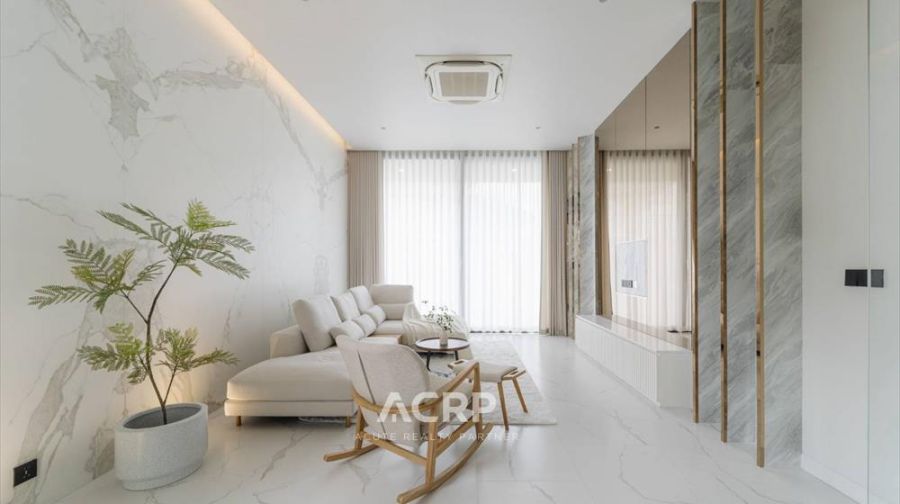 บ้าน - ขายและให้เช่าบ้าน 5 ชั้น สร้างใหม่ ใจกลางเอกมัย สุขุมวิท 65 ตกแต่งสวย เฟอร์นิเจอร์