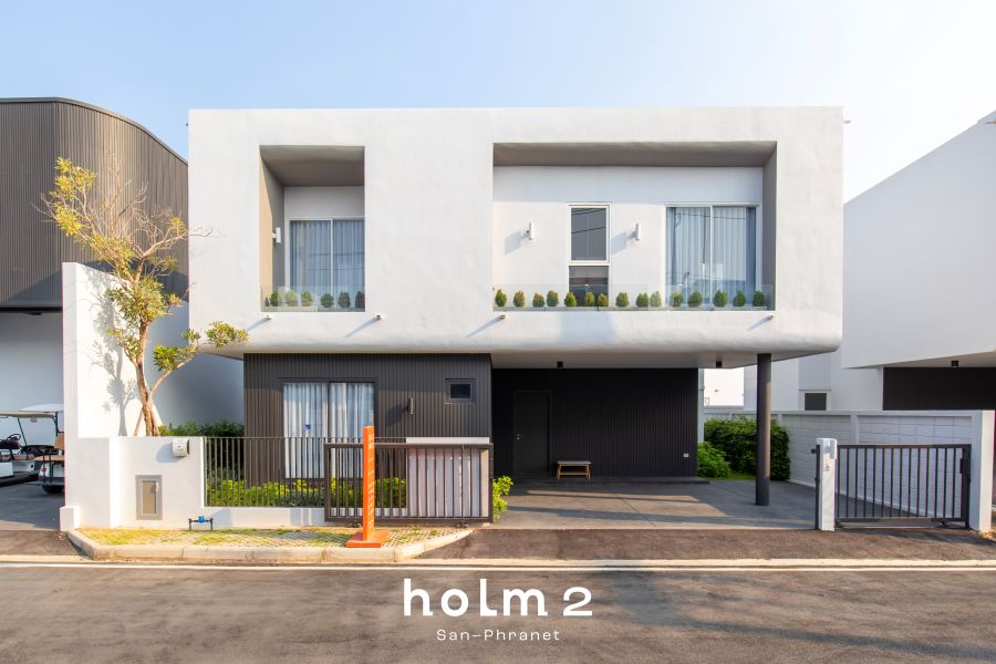 ขายบ้าน - บ้านเดี่ยว มินิมอล เชียงใหม่ โครงการ HOLM 2 ใกล้เซ็นทรัลเฟสติวัล 4 ห้องนอน พร้อมคอร์ตยาร์ดใจกลางบ้าน เดินทางสะดวก