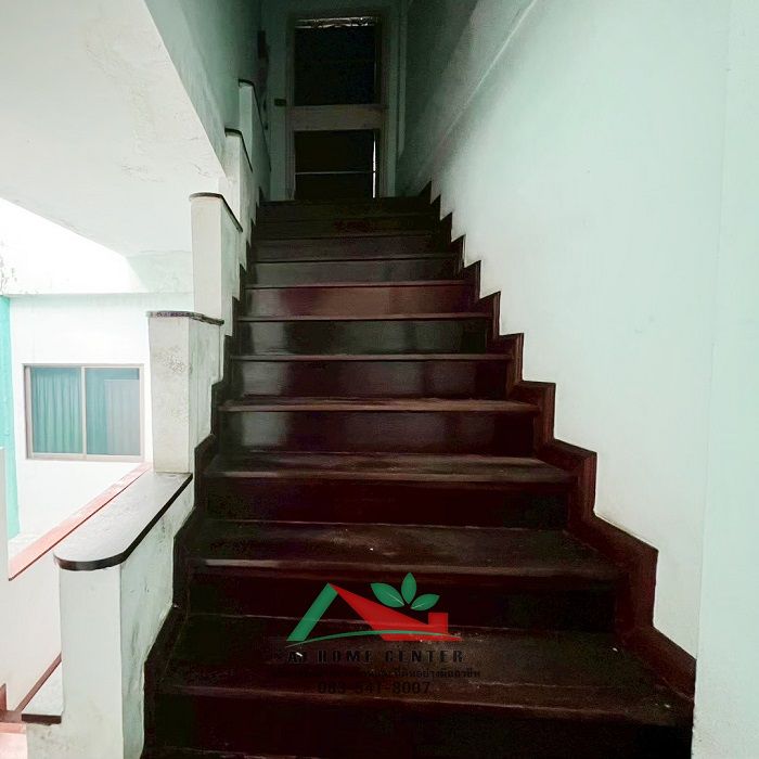 ขายทาวน์เฮาส์ - ขายตามสภาพ ทาวน์เฮ้าส์3ชั้น 29.9ตรว. หลังมุม ม.รัชดา อาคาเดียน เหมาะซื้อไปรีโนเวท ราคาพร้อมคุย