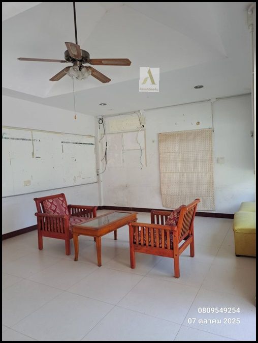 ให้เช่าโรงงาน / โกดัง - ให้เช่าโกดังมีออฟฟิศ พื้นที่ใช้สอยรวม 450 ตร.ม.หลังตลาดท่าอิฐ มีที่จอดรถ 8 คัน