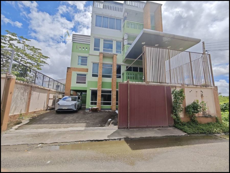 ให้เช่าอาคารพาณิชย์ / สำนักงาน - ให้เช่าอาคาร สำนักงาน 4 ชั้น พื้นที่ 101 ตร.ว. ย่านอ่อนนุช พัฒนาการตัดใหม่ ใกล้รถไฟฟ้าMRTศรีอุดม