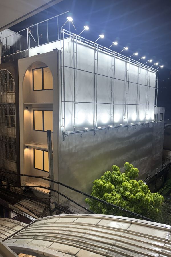 ให้เช่าอาคารพาณิชย์ / สำนักงาน - BTS ปุณณวิถี! ให้เช่า ตึกแถว/อาคารพาณิชย์ 4.5 ชั้น รีโนเวทใหม่ (พื้นที่ 450 ตร.ม.) เหมาะทำ ธุรกิจ/ออฟฟิศ/โชว์รูม สุขุมวิท 101/1 (ป้ายโฆษณาฟรี 2 จุด)