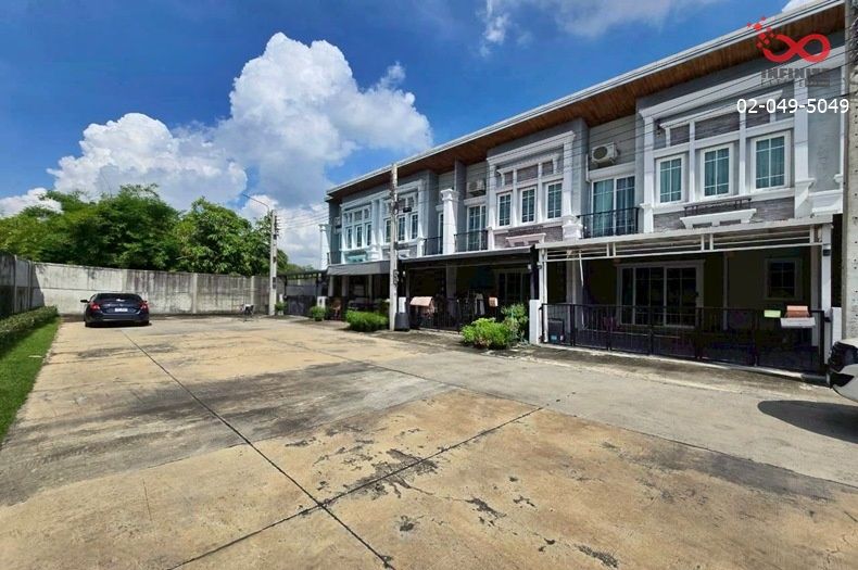 ขายทาวน์เฮาส์ - ขายทาวน์โฮม 2 ชั้น โกลเด้น ทาวน์ 3 บางนา-สวนหลวง ใกล้เมกะ บางนา