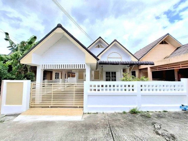 ขายบ้าน - บ้านมินิมอล หมู่บ้านบุญรักษา 42 ตารางวา ติดถนน ผ่อนเพียงเดือนละ 6000 บาท