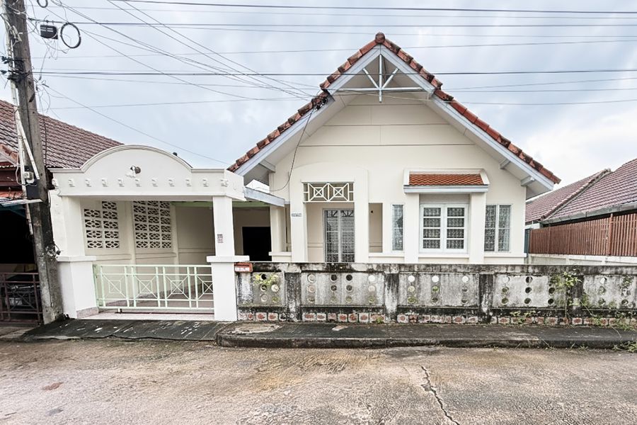 ขายบ้าน - ขายบ้านเดี่ยว หมู่บ้านแฟมิลี่ปาร์ค ชลบุรี (Family Park)พร้อมเข้าอยู่