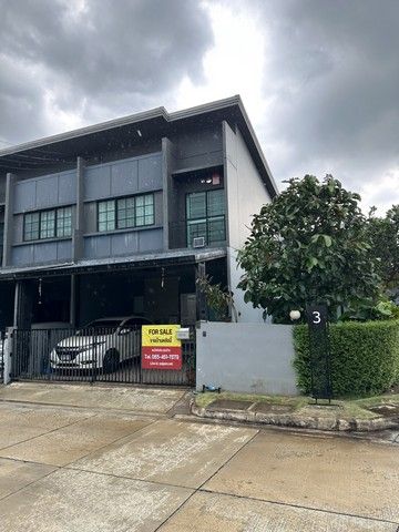 ขายทาวน์เฮาส์ - ขายทาวน์โฮม 2 ชั้น หลังมุม พร้อมอยู่ โครงการสิริเพลส รังสิต (Siri Place Rangsit)