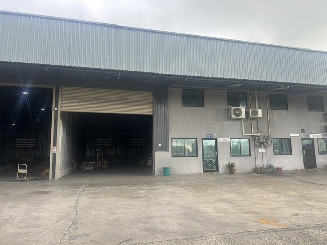 ให้เช่าโรงงาน / โกดัง - เช่าโกดัง 400 ตารางเมตร ซอยตะวันออกกลาง คลอง 4 อำเภอคลองหลวง จังหวัดปทุมธานี