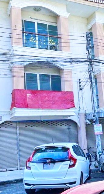 ให้เช่าอาคารพาณิชย์ / สำนักงาน - แยกสายไหม ถ. ลำลูกกา เช่า อาคารพาณิชย์ 3 ชั้น 21 ตร.วา. 258 ตร.ม. ไสวประชาราษฎร์ ตลาดเอซี คลองสี่ 850 ม. BTSคูคต 3.6 กม.