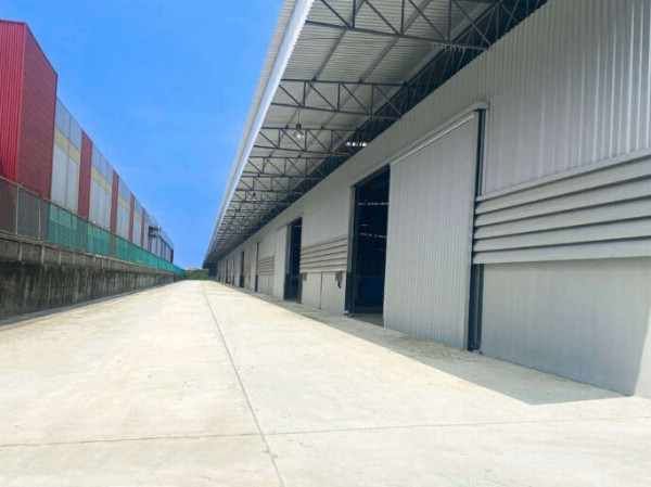 ให้เช่าโรงงาน / โกดัง - ให้เช่าโกดังคลังสินค้า ขนาด 5,376 ตรม. ติดถนนบางนาตราด กม.22 (ฝั่งขาเข้ากรุงเทพ)