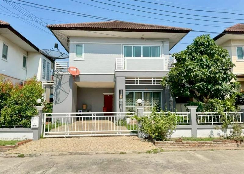 ให้เช่าบ้าน - บ้านเดี่ยวให้เช่า ราคาสุดคุ้ม พร้อมเข้าอยู่ หมู่บ้านธารดารา ศรีราชา ชลบุรี