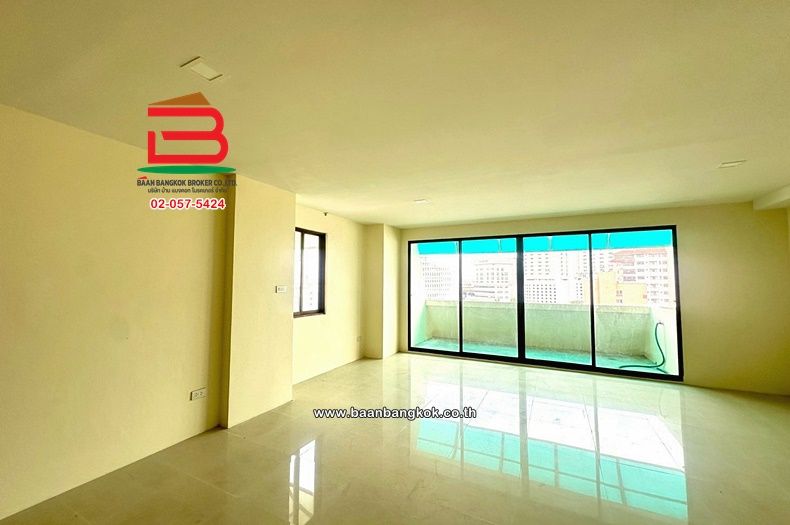 คอนโด - ขาย/เช่า คอนโด The Royal Vibhavadi เดอะรอยัล วิภาวดี ซอยวิภาวดีรังสิต 48 เนื้อที่ 75.19 ตรม. ทำเลดี ใกล้ BTS วัดเสมียนนารี