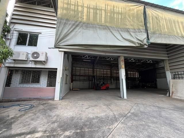 ให้เช่าโรงงาน / โกดัง - เช่า โกดัง พร้อมออฟฟิศ Stand alone ใกล้ MRTสถานีแยกติวานนท์ เดินทางสะดวก