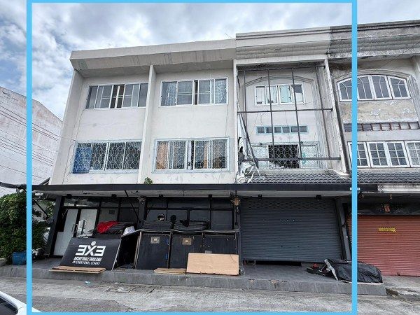 ขายอาคารพาณิชย์ / สำนักงาน - ขายอาคารพาณิชย์ 3 ชั้น 3 คูหา ซอยรัตนาธิเบศร์18 (รหัสทรัพย์ 202565) อ.เมือง นนทบุรี