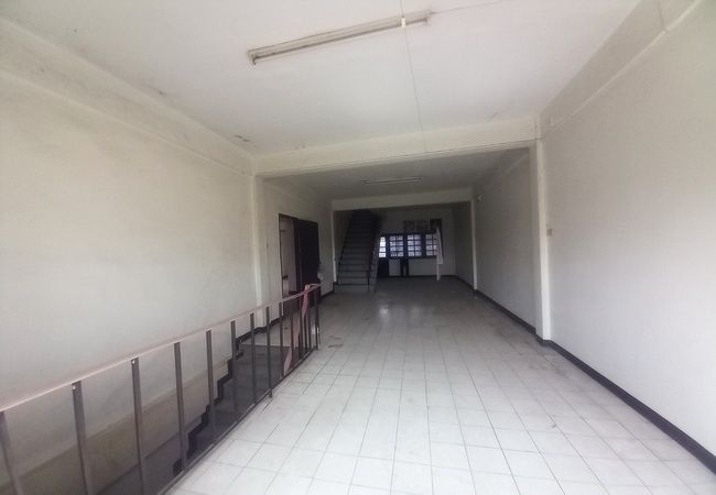 ขายอาคารพาณิชย์ / สำนักงาน - ขายอาคารพาณิชย์ ประตูน้ำพระอินทร์ ตรงข้ามตลาดAEC ถนนพหลโยธิน บางปะอิน อยุธยา