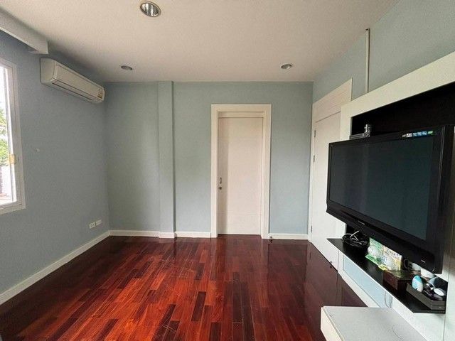 ให้เช่าบ้าน - เช่า บ้านเดี่ยว หมู่บ้าน บ้านลาดพร้าว2 Exclusive ซอยโยธินพัฒนา11 ใกล้ห้าง Chic Republic เดินทางสะดวก