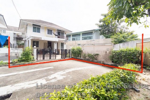 ขายบ้าน - ขายบ้านแฝด หมู่บ้านโฮมเพลสรัตนาธิเบศร์ บางใหญ่ เนื้อที่ใหญ่ 61.6 ตร.ว. ราคาถูกมาก!