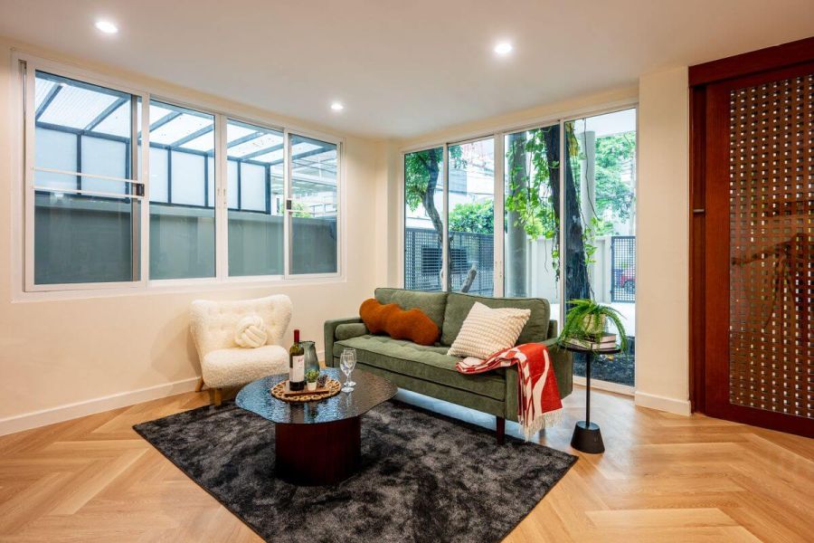 ขายบ้าน - ขายบ้านเดี่ยว 3 ชั้น 51 ตรว. 375 ตรม. 5ห้องนอน รีโนเวทใหม่ ใกล้ BTS หมอชิต เขตจตุจักร กรุงเทพ