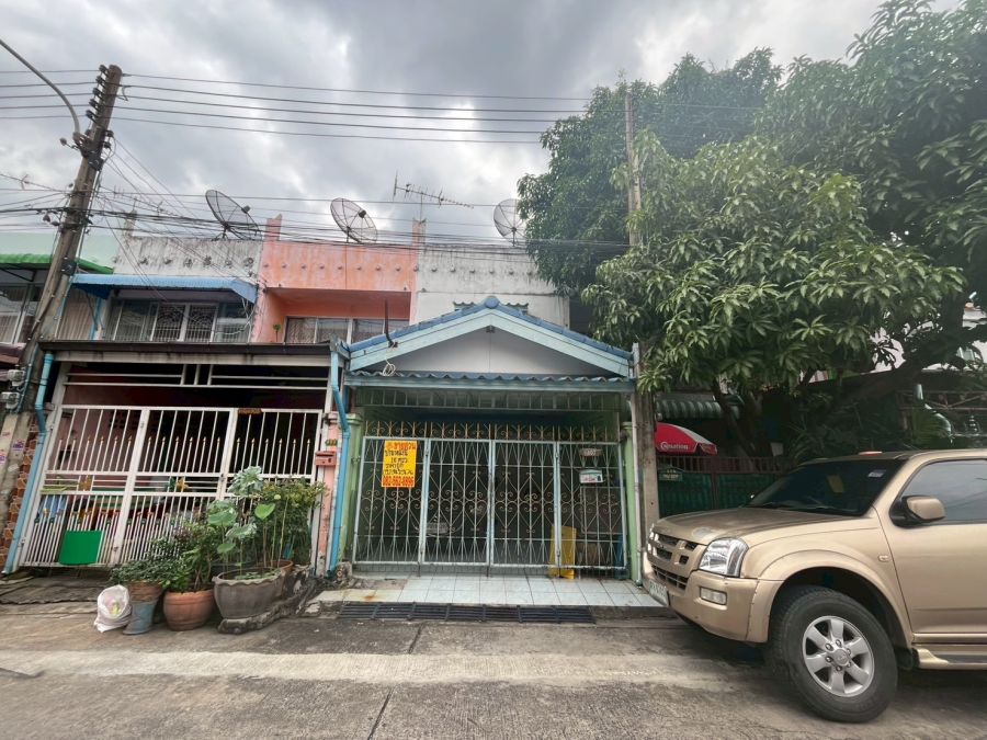 ขายทาวน์เฮาส์ - ขายบ้าน 2 ชั้น หมู่บ้านเปรมปรีด์ ซอยรังสิต-นครนายก54 คลอง2