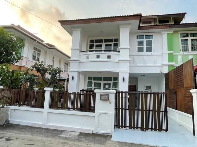 ให้เช่าบ้าน - ให้เช่าบ้านแฝด 2 ชั้น โครงการ บ้านศิรินเทพ ลาดพร้าว 101 Baan Sirinthep