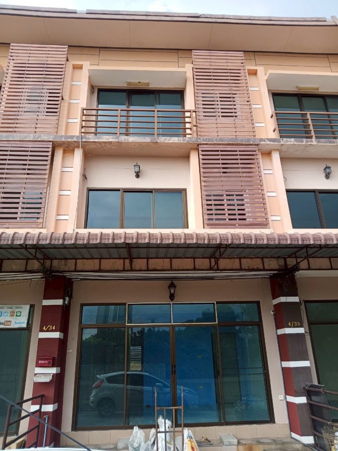 ขายอาคารพาณิชย์ / สำนักงาน - ขายอาคารพาณิชย์ ซ.เปียนนท์ ลำลูกกา สภาพดี 2.49 ล้าน