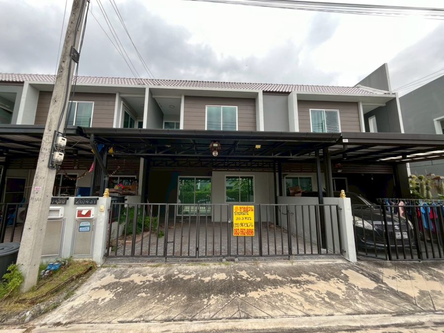 ขายทาวน์เฮาส์ - ขายบ้าน 2 ชั้น หมู่บ้านเดอะคัลเลอร์สมิกซ์รังสิต-วงแหวน คลอง4