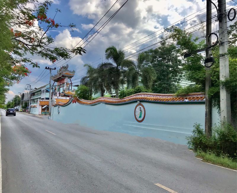 ขายโรงงาน / โกดัง - โรงงานผลิตข้าวสาร ปรับปรุงข้าวสารเพื่อการส่งออกต่างประเทศ พร้อมใช้งาน ขนาด 25 ไร่ 250ตารางวา ลาดหลุมแก้ว ปทุมธานี เลขที่ 53/2