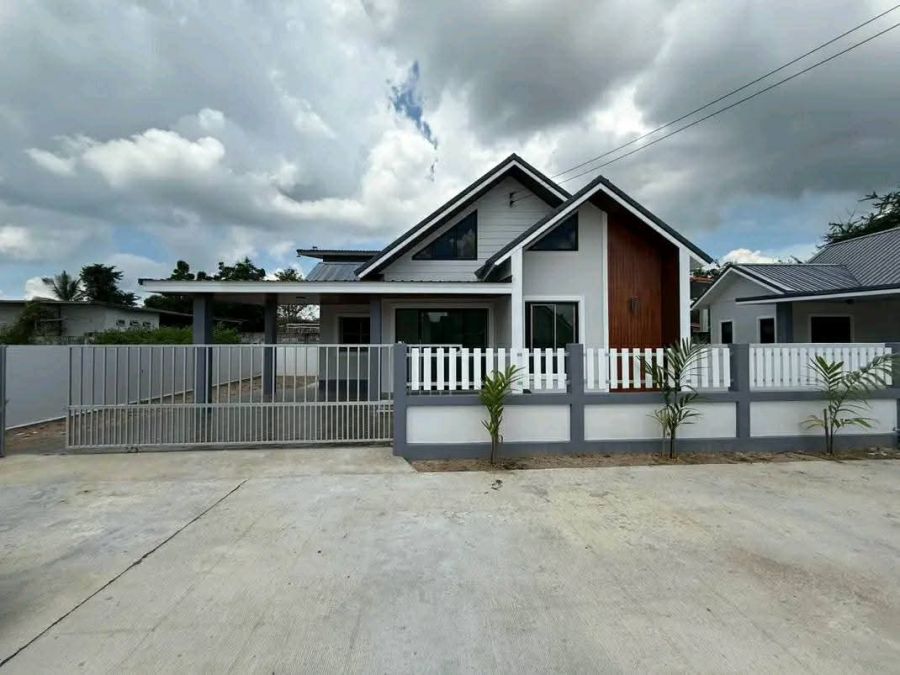 ขายบ้าน - บ้านเดี่ยวสร้างใหม่ ทำเลดี ใกล้ตัวเมืองโคราช