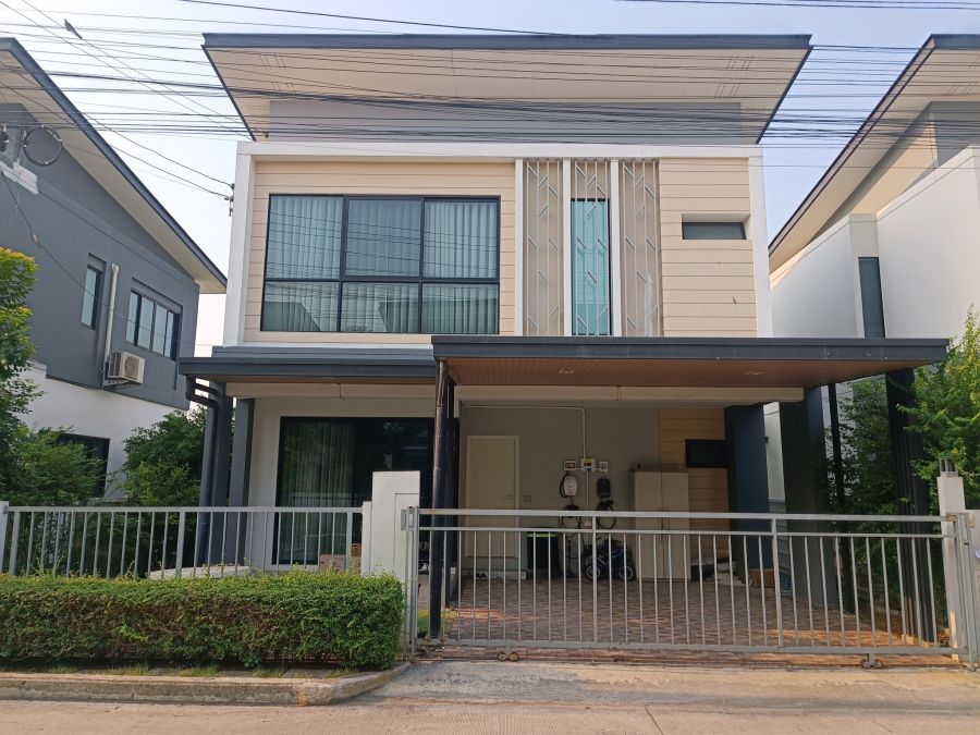 ขายบ้าน - ขายถูกบ้านแฝด 2 ชั้น มบ. อีโค เฮ้าส์ รามอินทรา-ลำลูกกา ECO HAUS Ramintra-Lamlukka ขนาด 35.31 ตรว. 3 นอน 3 น้ำ บ้านสวย บ้านเปล่า ใกล้รถไฟฟ้าสายสีแดง