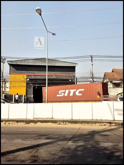 ให้เช่าโรงงาน / โกดัง - ให้เช่าโกดังมีออฟฟิศ พื้นที่ 1,300 ตร.ม. ติดถนนวัชรพล ใกล้ทางด่วน พื้นรับน้ำหนัก 6 ตัน รถเทรลเลอร์เข้าได้