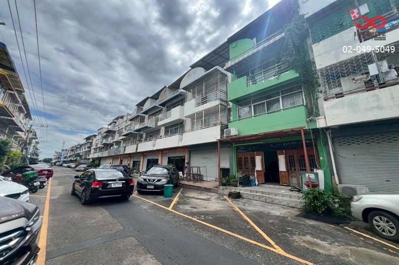 ขายอาคารพาณิชย์ / สำนักงาน - ขายอาคารพาณิชย์ 3.5ชั้น 16ตร.ว. ซ.รามคำแหง104 สะพานสูง